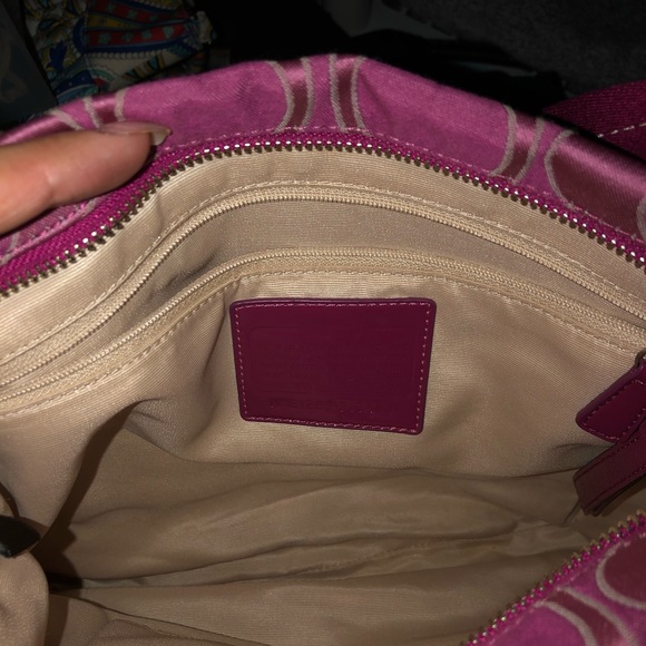 Coach purse - Picture 5 of 8